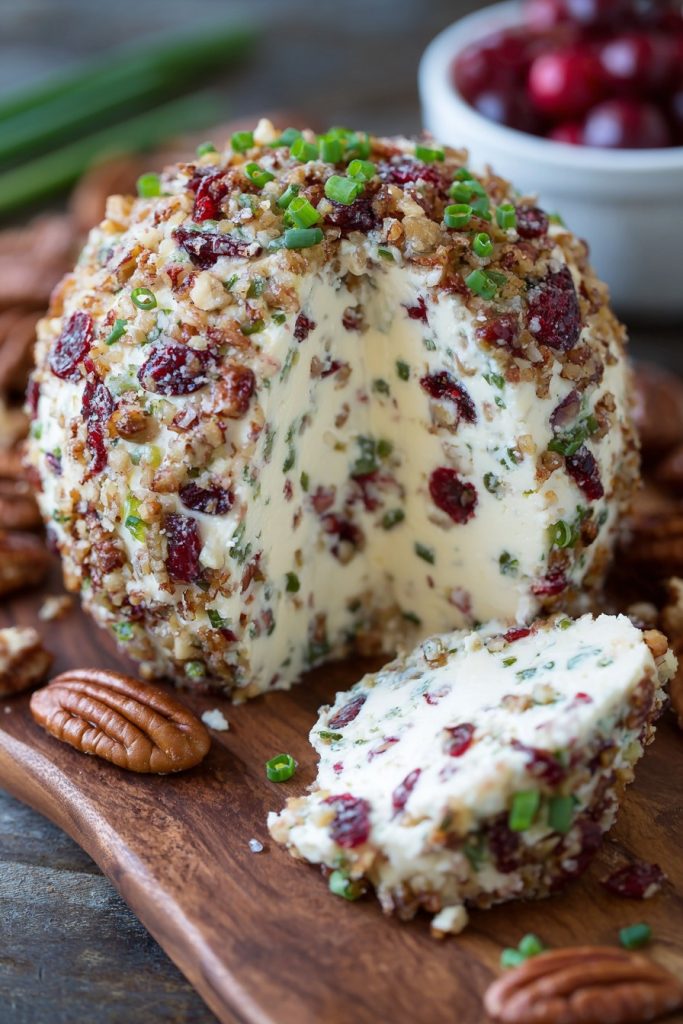 Cranberry Pecan Cheese Ball: A Festive Delight