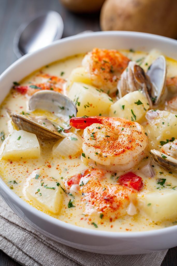 Creamy Seafood Chowder Recipe: A Bowl of Comfort